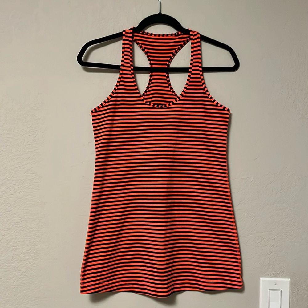 Lululemon Cool Racerback Size 8 Tank Top